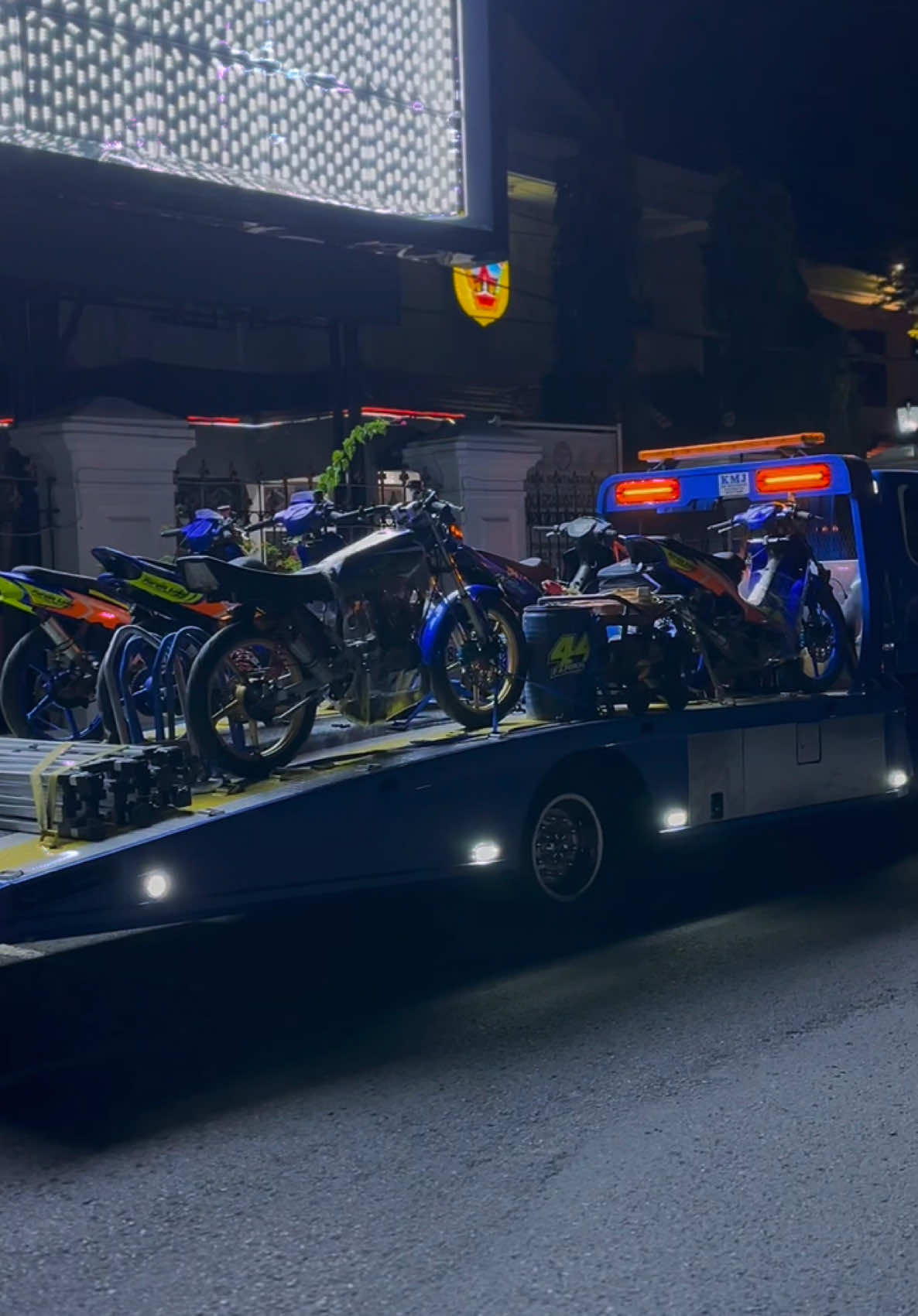 PurpleLake Racing Squad #roadrace #yamahaindonesia #towing #fyp #patigayabebas #fypシ #its24 #towingmaniaindonesia #yamaha125 #125zr_loverz #125z 