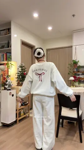 Set nỉ xinh lắm nè #aosweaternu #quannitbungnu #xuhuong 