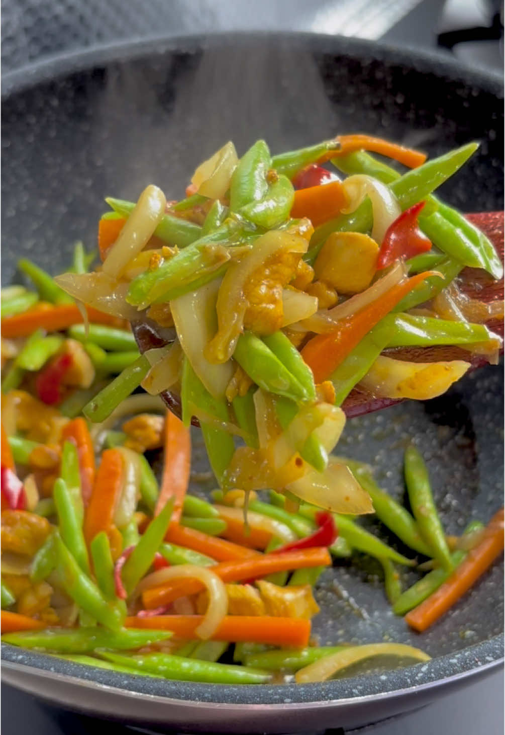 masak kacang buncis + keropok ikan masin 😌 yg simple saja  #carasaya #masakmasak #laukkampung #resepisimple #sabahan #fyp #menusimple #syukurselalu 