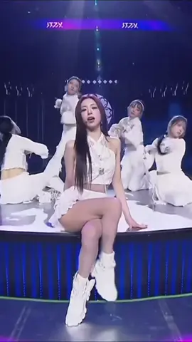 #yuna #itzy #itzyyuna #shinyuna #유나 #itzy_imaginaryfriend #fancam #edit #있지 #sbsgayodaejun2024 #신유나 