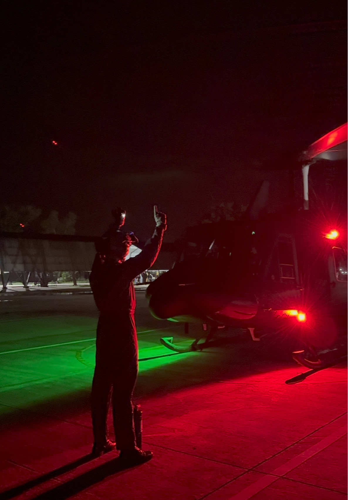 #NightFlight  #HELICOPTER  #BELL212  #4K60FPS  #THAILAND  #ROYALTHAIARMY  #AAVNC  #กองทัพบก  #กองพันบินที่2  #กรมบิน  #ศูนย์การบินทหารบก  #หน่วยบินทหารบกอโณทัย  #เฮลิคอปเตอร์ 