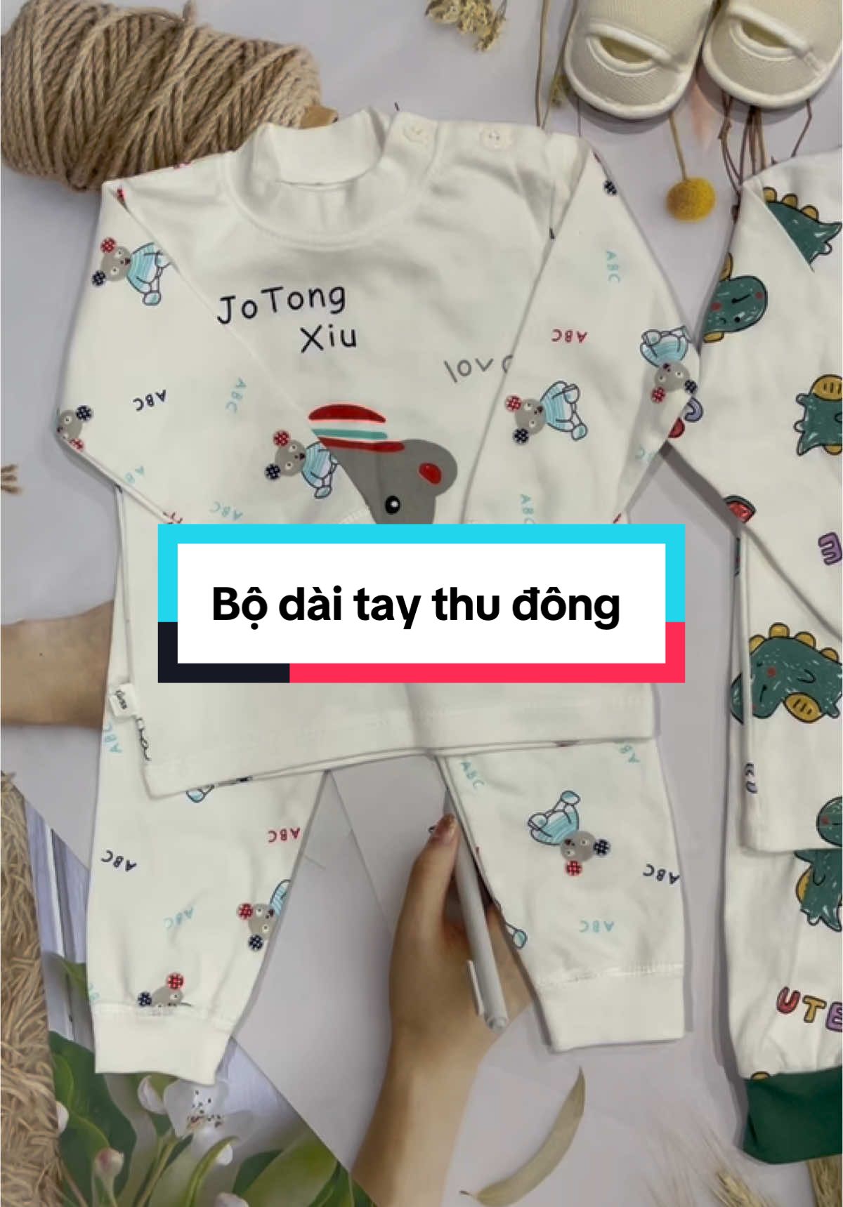Bộ thu đông cho bé trai bé gái size 7-22kg #Tieutieu #bodaitaychobe #boõinhchobe #dothudongchobe #dodaitaychobe #bochobegai #bodaitaybetrai 