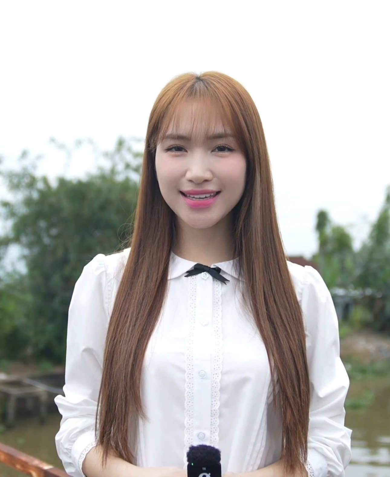 Cầu An Hoà số 04 - Cần Thơ  Nhân dịp kỉ niệm 10 năm hoạt động nghệ thuật của mình, cũng như mong muốn số tiền mọi người bỏ ra mua vé FMT của mình trở nên ý nghĩa hơn. E Hoà quyết định sẽ trích 300 Triệu từ tổng doanh thu bán vé để xây câu cầu tiếp theo cho bà con ♥️ Cảm ơn đại gia đình đã yêu thương em suốt 10 năm qua 💐🫂 #hoaminzy 