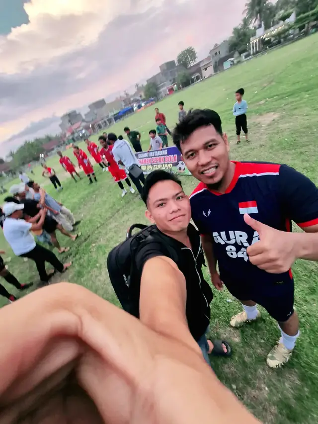Aura84, kembali mendatangkan mantan pemain timnas Indonesia, untuk membangkitkan sepak bola Aceh Singkil #timnasindonesia #saktiawansinaga #fypage 