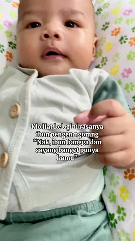 Semoga ibun bisa forever young ya nak #foreveryoung #anaksholeh #foreveryoungbaby #bayigemes #bayilakilaki 