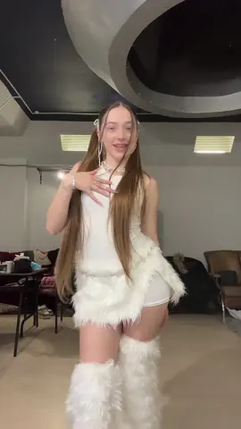 с наступающим 🎄