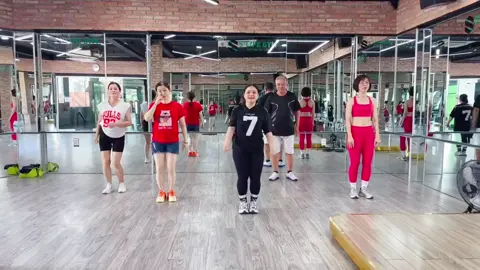 Timber - 14.11.24 - Coach Cherry #timber #dancefreestyle #dance #dancer #dancevideos❤ #dancevideo #videoviral 