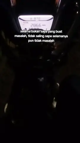 gapeduli siapapun itu🙅‍♀️ #ngikuttrend  #gausahfyp  #xyzbcafypシ 