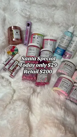 Run and grab the @@AMINNAH SKINCARE skincare bundle Santa special #skincare #skincarebundle #aminnahskincare 