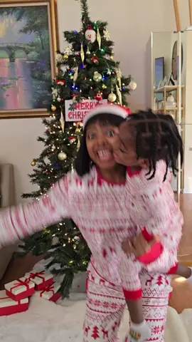 Its time for christmas #christmas  #merrychristmas #christmasfamily #christmas  #itstime  #treechristmas #mariahcarey  #alliwantforchristmas  #christmas2024iscomingsoonn 