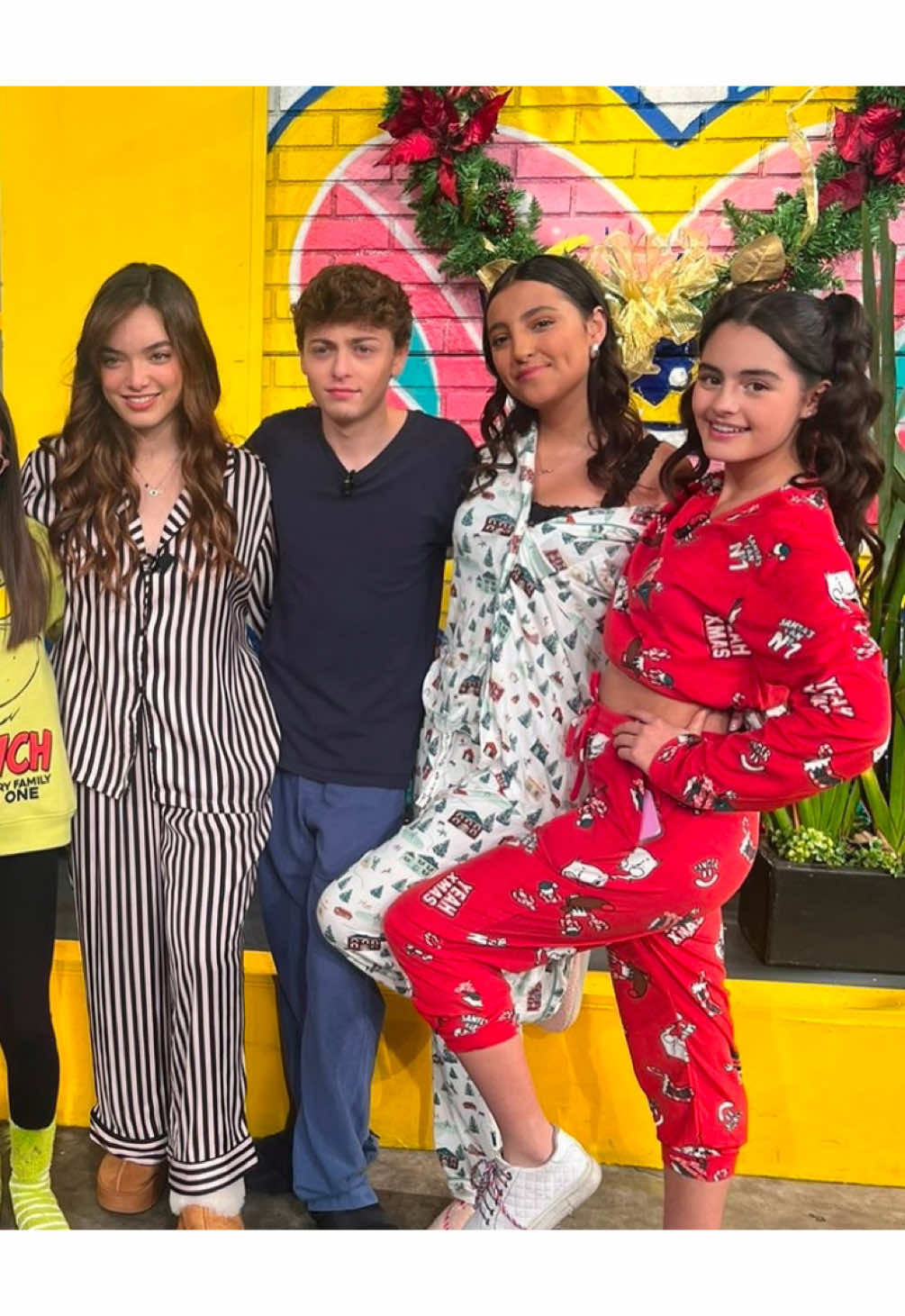 Los amo🫶🏻🎅 @Emilio Beltran  @Natalia Alvarez  @Victoria Viera 