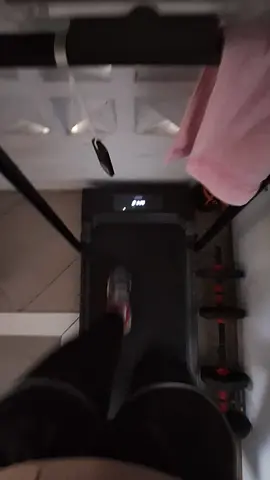 #MorningRoutine#OlahragaPagi#JalanKaki#JalanSehat#GakHarusMahal#DiRumahAja#Sehat💪#Konsisten#TreadMill#Twen#KaMis