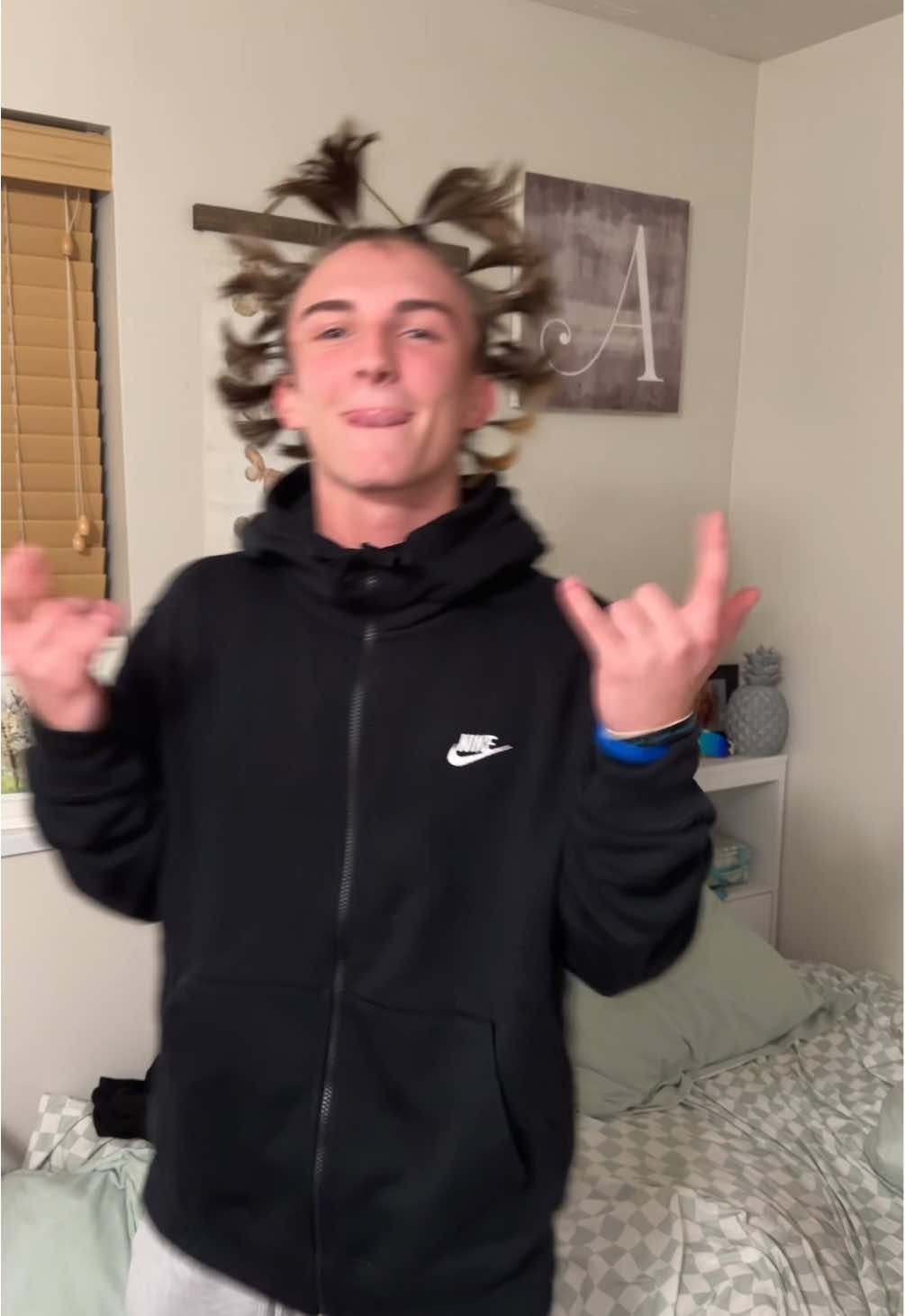 shake em @daytonhansen10 