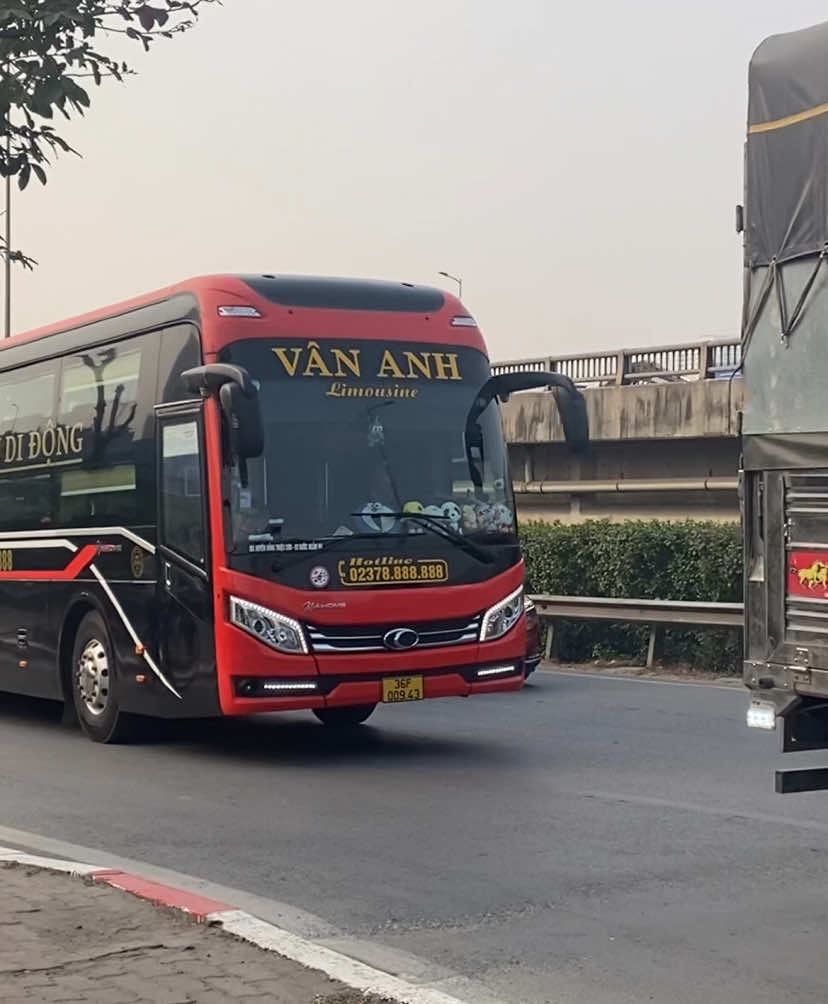 Nhà xe Vân Anh chuyên tuyến: Thanh Hoá<=>Hà Nội @DoDinhhTunG @Nhà Xe Vân Anh nhận hàng các bác ơi #xuhuong #xuhuongtiktok #xuhuongtiktok2024 #hoimexekhach #xekhachvietnam #xekhachvietnam🇻🇳 #viral #trending #trendingtiktok #36thanhhoa #xekhachtiktok #xekhachthanhhoa #nhaxevananh 