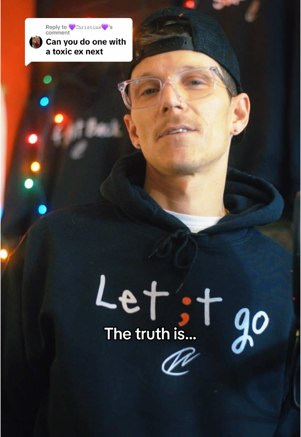 Replying to @💜𝙲𝚑𝚛𝚒𝚜𝚝𝚒𝚗𝚎💜 Quote of the Day 😌