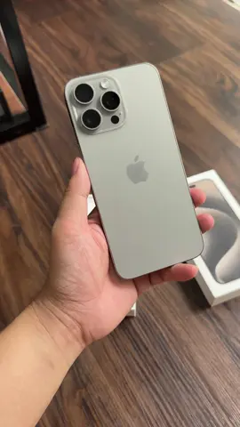 Siêu lướt cho ae thích có sim vật lý tiện lợi đây...🥰🥰 #iphone15promax 