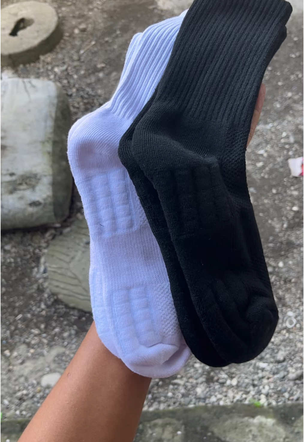 SOBRANG KAPAL TALAGA NG MEDYAS NA TO🥹 #socksformen #trendingvideo #viralvideo #fyppppppppppppppppppppppp #foryoupage #affiliate #tiktokviral 