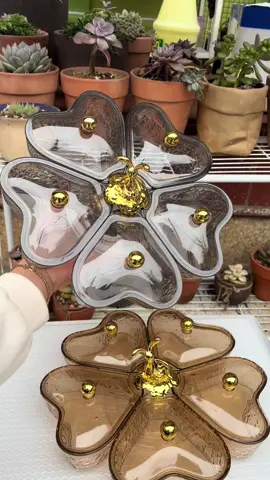 Khay đựng bánh kẹo, hộp đựng đồ ăn vặt xoay 360 độ hình trái tim sang trọng #khaymuttet #tet #hopdungbanhkeo #fypシ゚viral #viralvideo #giadungtienich 