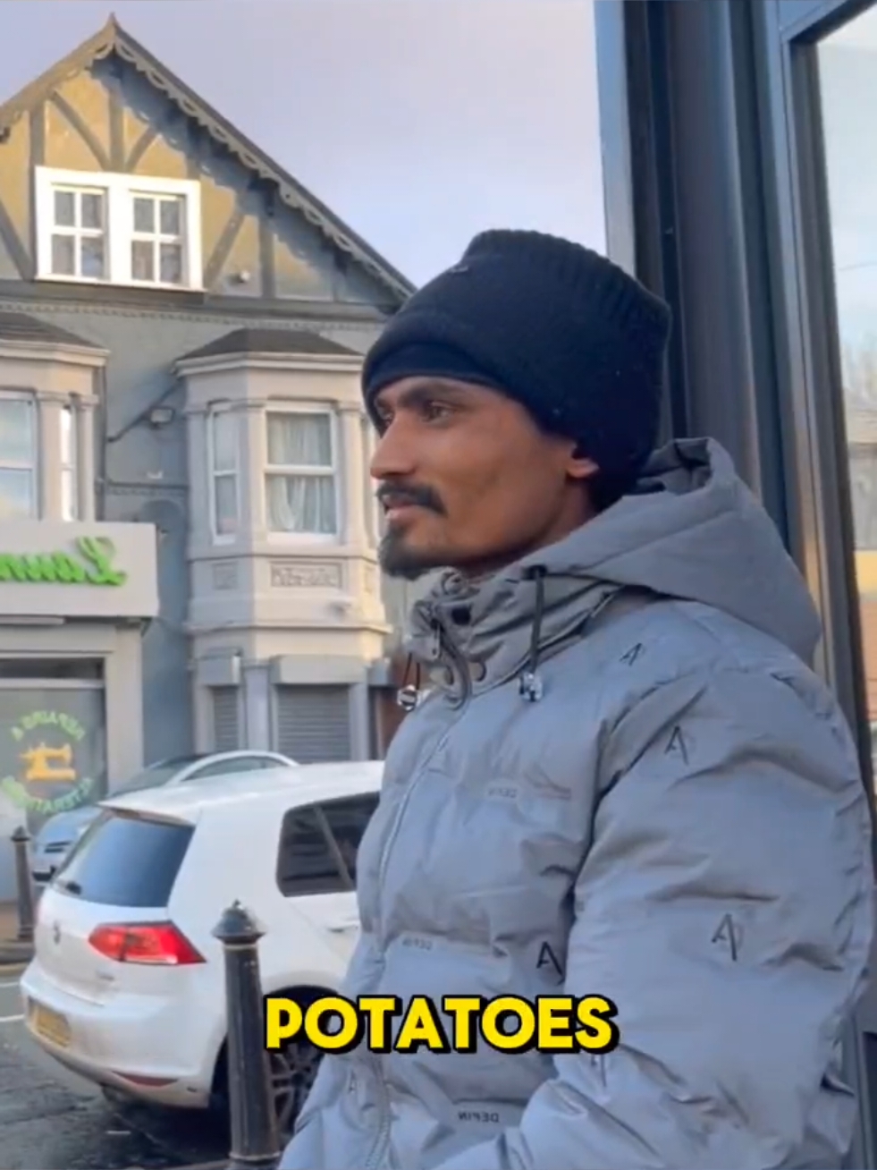 Asking Public Simple Questions 🤣#qna #public #iqtest #usa🇺🇸 #answer  #strangers #interview 