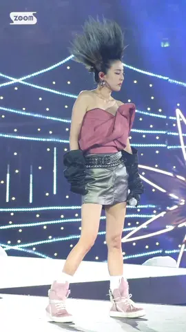 #dara #2ne1 #iamthebest #fancam #산다라박 #투애니원 