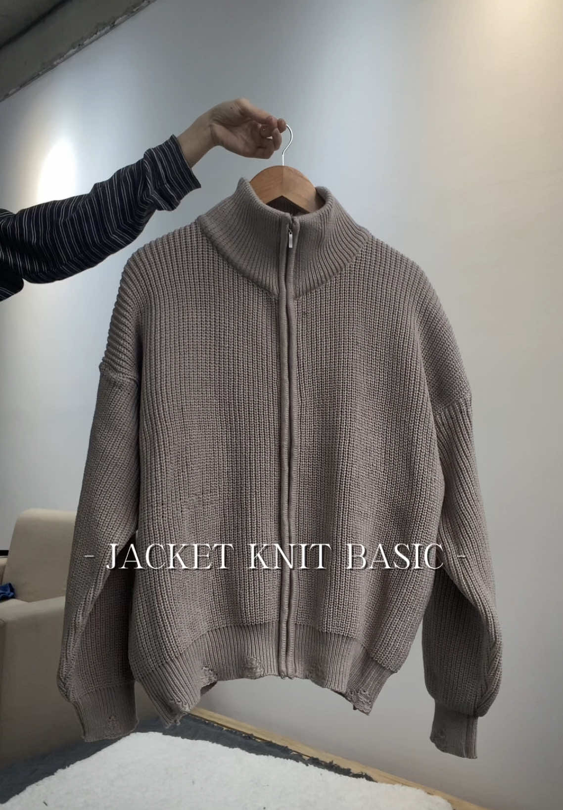 Mua lẹ mua lẹ  #viral #tiktok #slick #xuhuongtiktok #mualanh #knit #jacket 
