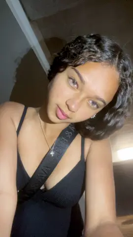#melanisian_vibes🇫🇯🇵🇬🇸🇧🇻🇺🇳🇨 to my haters I love you guys merry Christmas 😝💋