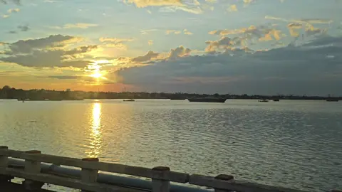 Random spot.  #capcut #edit #viral #fyp #bienhoa #bienhoadongnai #sunset #sunsets #vietnam #beautifulsunset #fyp 