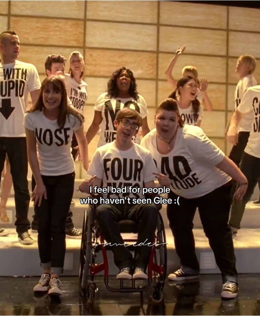 Glee has changed so much and saved so many lives I am so grateful to have seen this ⭐️ #glee #gleek #gleetok 