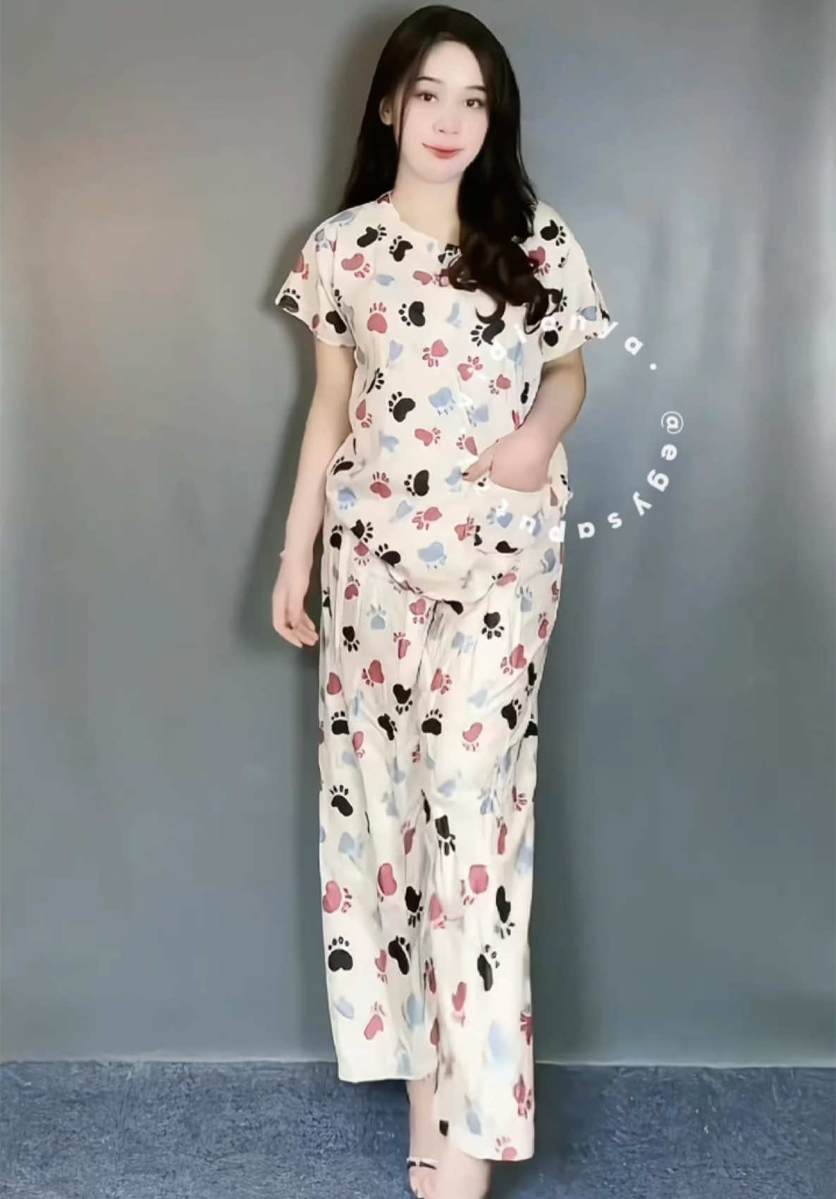 Setelan Piyama Celana Panjang motif cuma 40ribuan🫶🏻😍#piyama #piyamakekinian #piyamalucu #piyamawanita #piyamaviral #setelanpiyama #setelanbajutidur #fyp #fypシ #fypage #fypppppppppppppppppppppp #fypdongggggggg #fypviral 