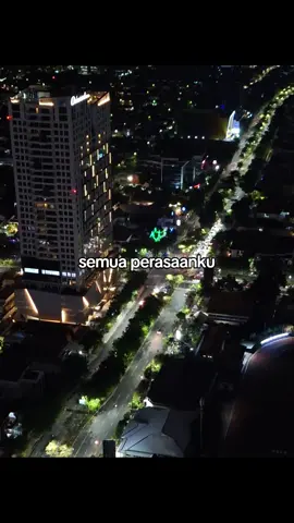 tak pantas terluka x night surabaya . . #liriklagu #mariogklau #keisyalevronka 