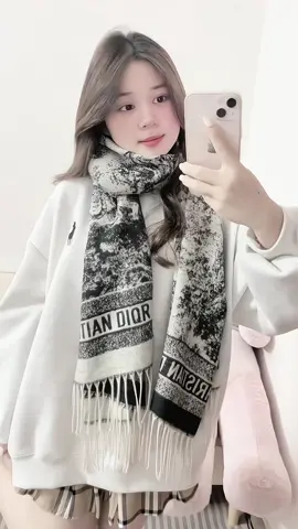 Khăn 1xx múc liền ạ🛍️#viral #xh #phoidoxinh #hottrend #outfit #TikTokAwardsVN #khăn #nhacnaychillphet #hot #muadong #xuhuongtiktok 