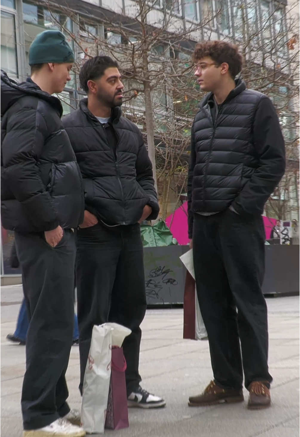Gerne Freunde 🫶🏽 #fyp #foryoupage #fürdich #viral #streetcomedy #prank 