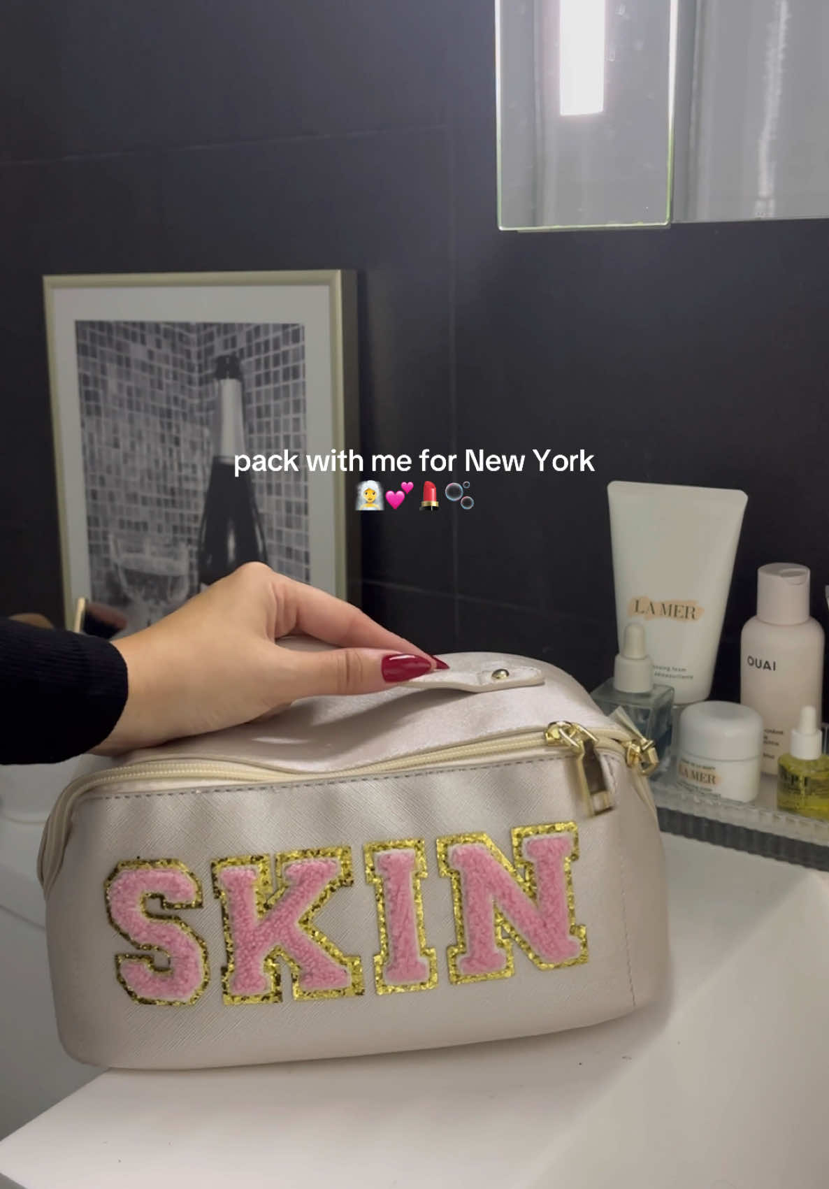 this bag is truly amazing I pack all my skincare + beauty products in there and its only $20!!! 💫  #packinghacks #asmrpacking #asmrsounds #travelwithme #skincarehacks #packingasmr #thatgirlaesthetic #packmybagwitgme #skincareorganizer #traveltips 