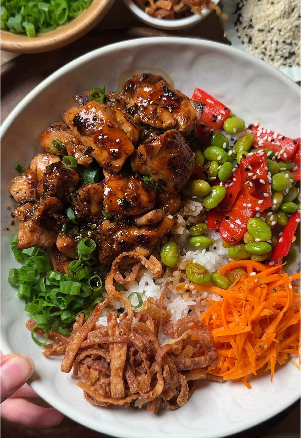 Teriyaki chicken rice bowl 🫶🏼 full recipe is on my blog! 