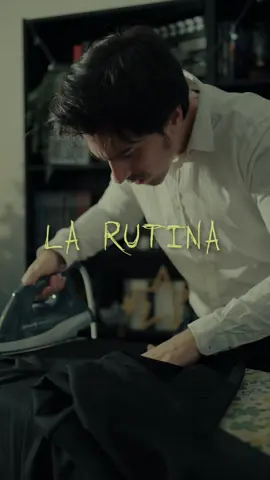 Hago una película de terror con desconocidos. #cine #horrortok #peliculasdeterror #peliculas1minuto #cinematography 