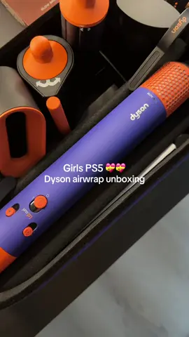 Ich bin obsessed 💙🧡 dyson airwrap i.d. unboxing in der Farbe Violettblau/ Topaz @Dyson Deutschland @Dyson USA #dyson #dysonairwrap #dysonid #unboxing #dysonhair #unboxingdyson #hairtok #girlsps5 