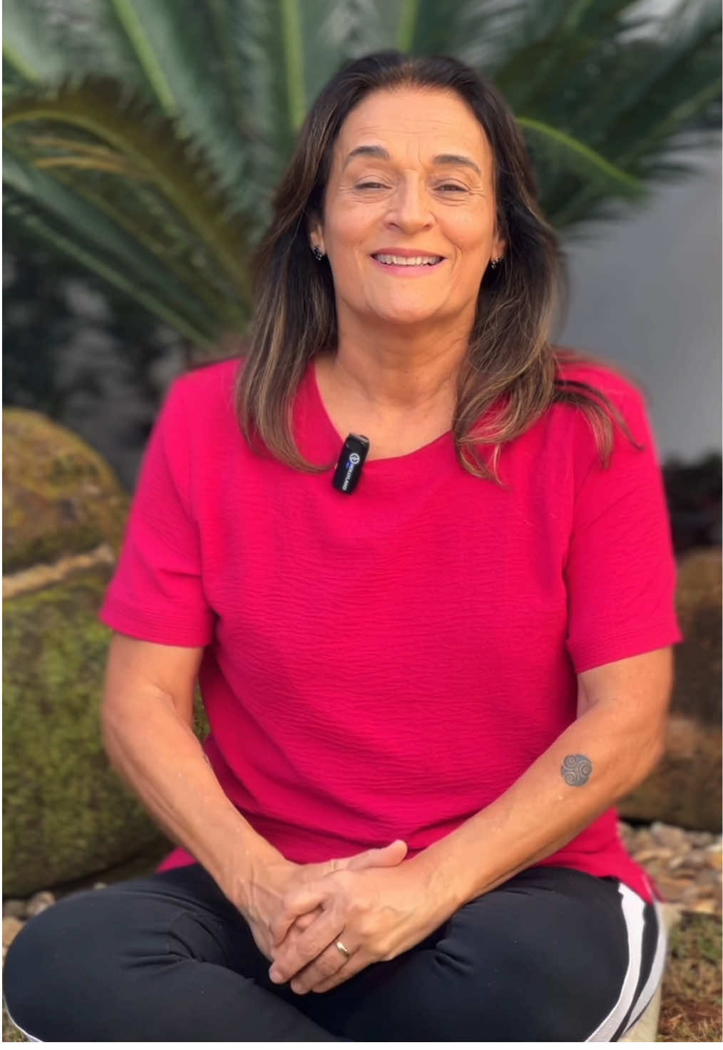 Muitas grávidas enfrentam medos intensos: Será que vai dar certo? Vou ser boa mãe? Meu corpo vai mudar muito? Esses questionamentos podem roubar a alegria de viver a gestação. No consultório, ajudei uma gravidinha a enfrentar esses medos. Trabalhamos juntos para: ✨ Identificar as raízes do medo. ✨ Buscar autoconfiança e segurança no papel de mãe. ✨ Conectar-se com profissionais e outras grávidas para apoio. ✨ Descobrir a força de duas letras poderosas: FÉ – em si, no bebê e na nova família. O resultado? Uma gravidez mais leve, cheia de contentamento e esperança. E você, já viveu ou conhece alguém que viveu esse desafio? Compartilhe aqui! #GestaçãoComAmor #ConfiançaNaJornada #SaúdeEmocional #ForçaMaterna #Autoconfiança #SimoneMartins