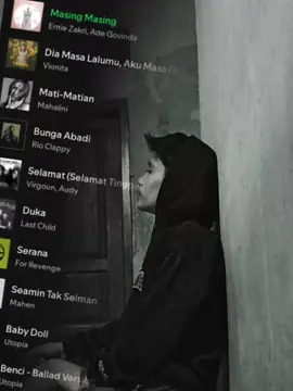 tidak ada cinta yang tulus kecuali cinta ibu 💔