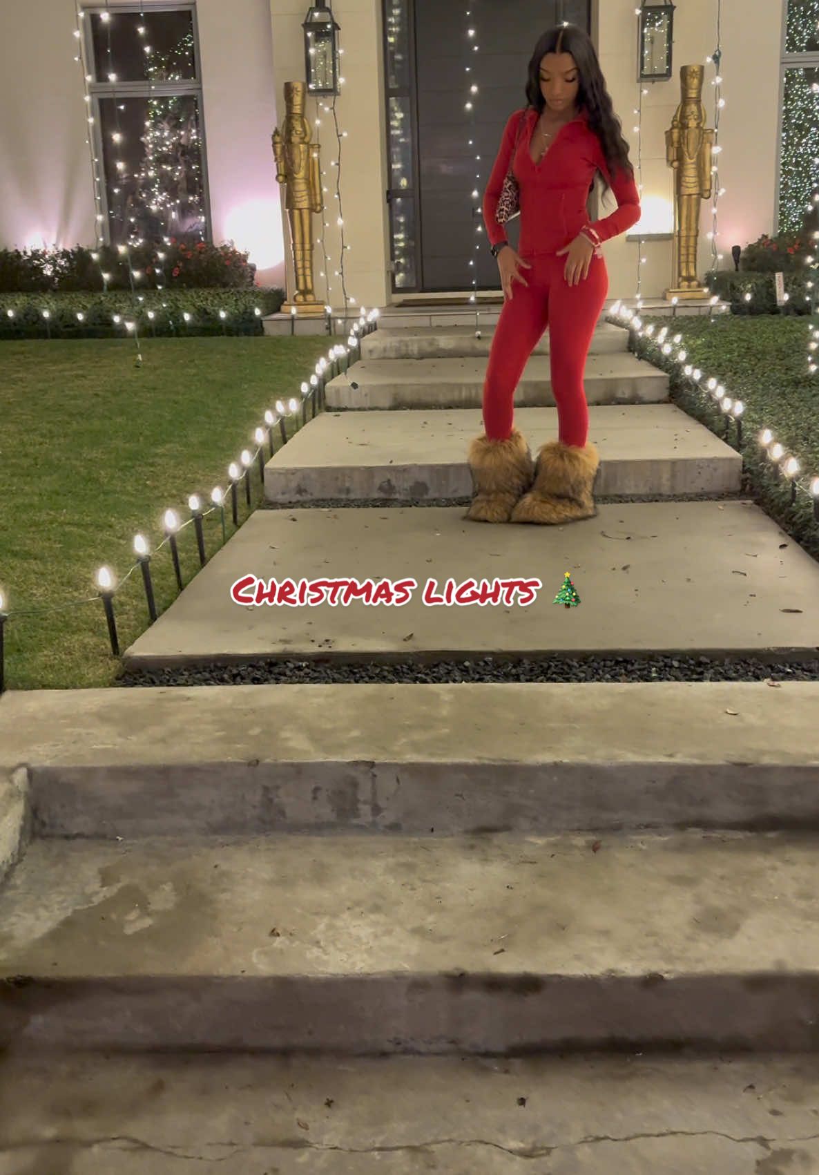 I don’t usually make videos like this but it was a fun experience, MERRY CHRISTMAS 🎄!!! #christmaslights #riveroakschrismaslights #riveroaks #fyp 