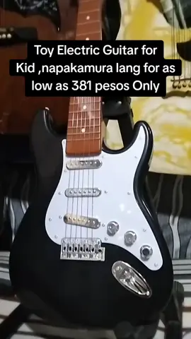 toy electric guitar