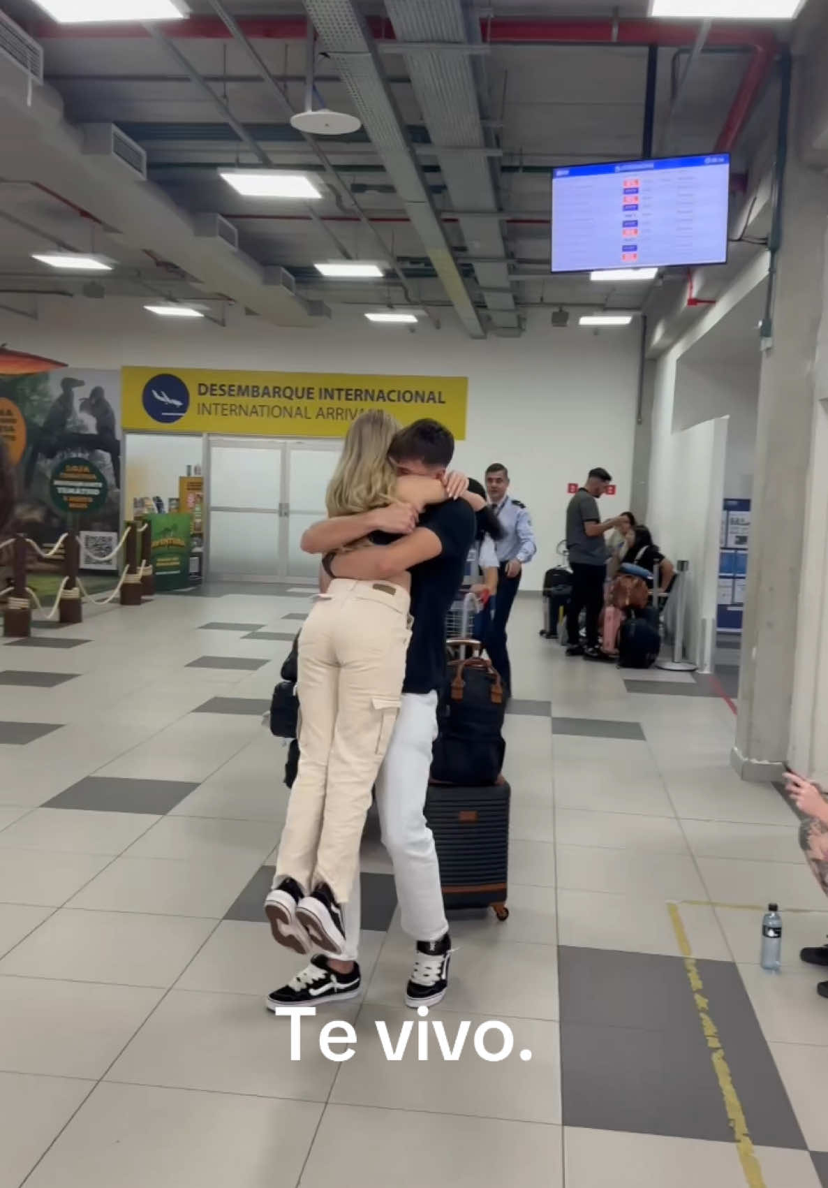 #amoradistancia #tevivo #distancia #eua #fye #amor #saudades @hansen Estava com muitas saudades💗