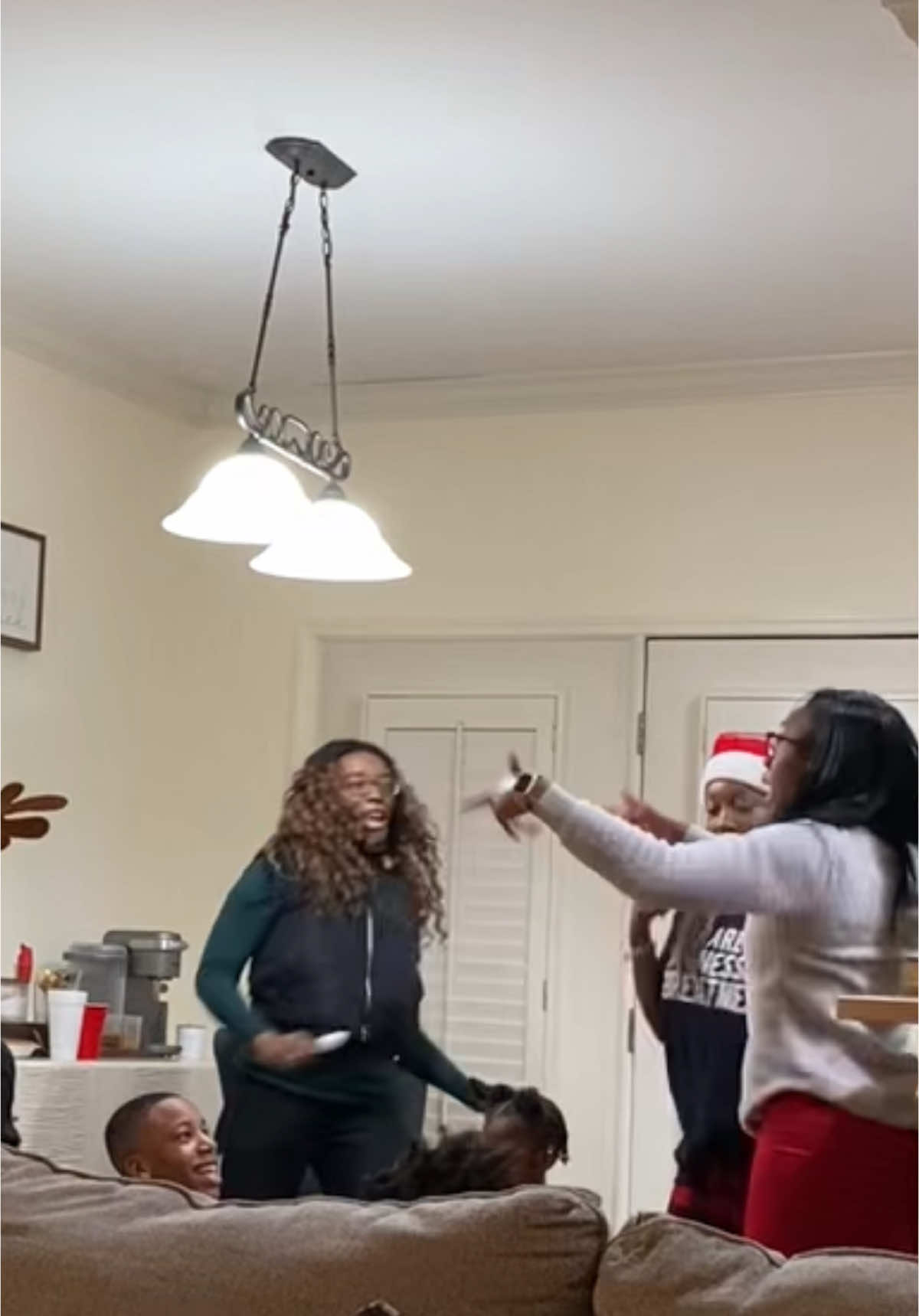 Tis 👏🏽 The 👏🏽 Season 👏🏽 #wehadatimelastnight 🤣🤣🤣 #vibe #trending 