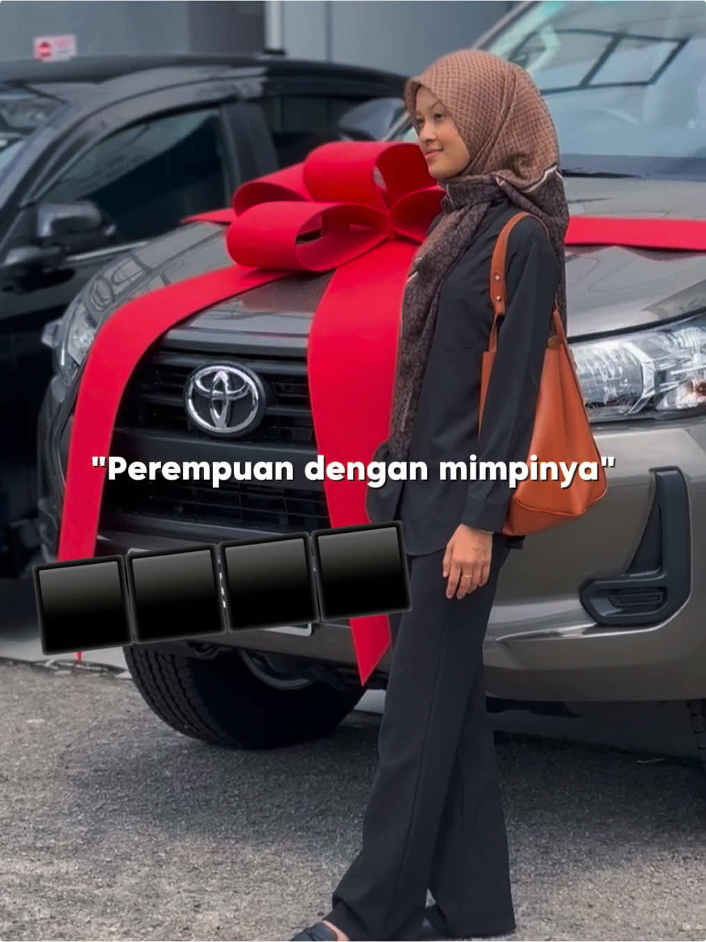 Tak pernah menduga dapat pakai kereta idaman secepat ini #transporter #toyota #hilux4x4 #sotongdarat 