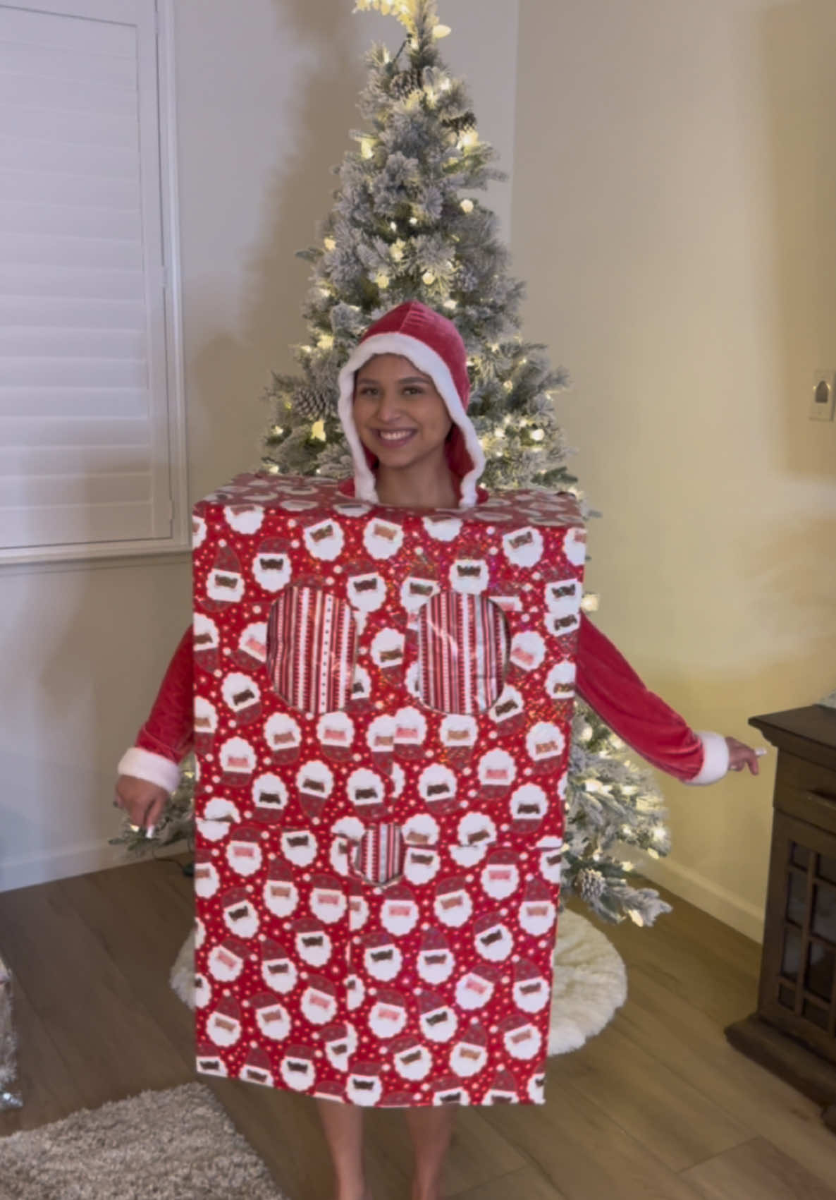 About to be the best Christmas EVER😩❤️ #girlfriend #boyfriend #couple #relatable #christmas #gift #Love 