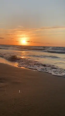 Quiero explorar ese cielo azul 🥹🥹 #paratiiiiii #midiosahumana #miguelmorales #vallenato #fyppppppppppppppppppppppp #viral 