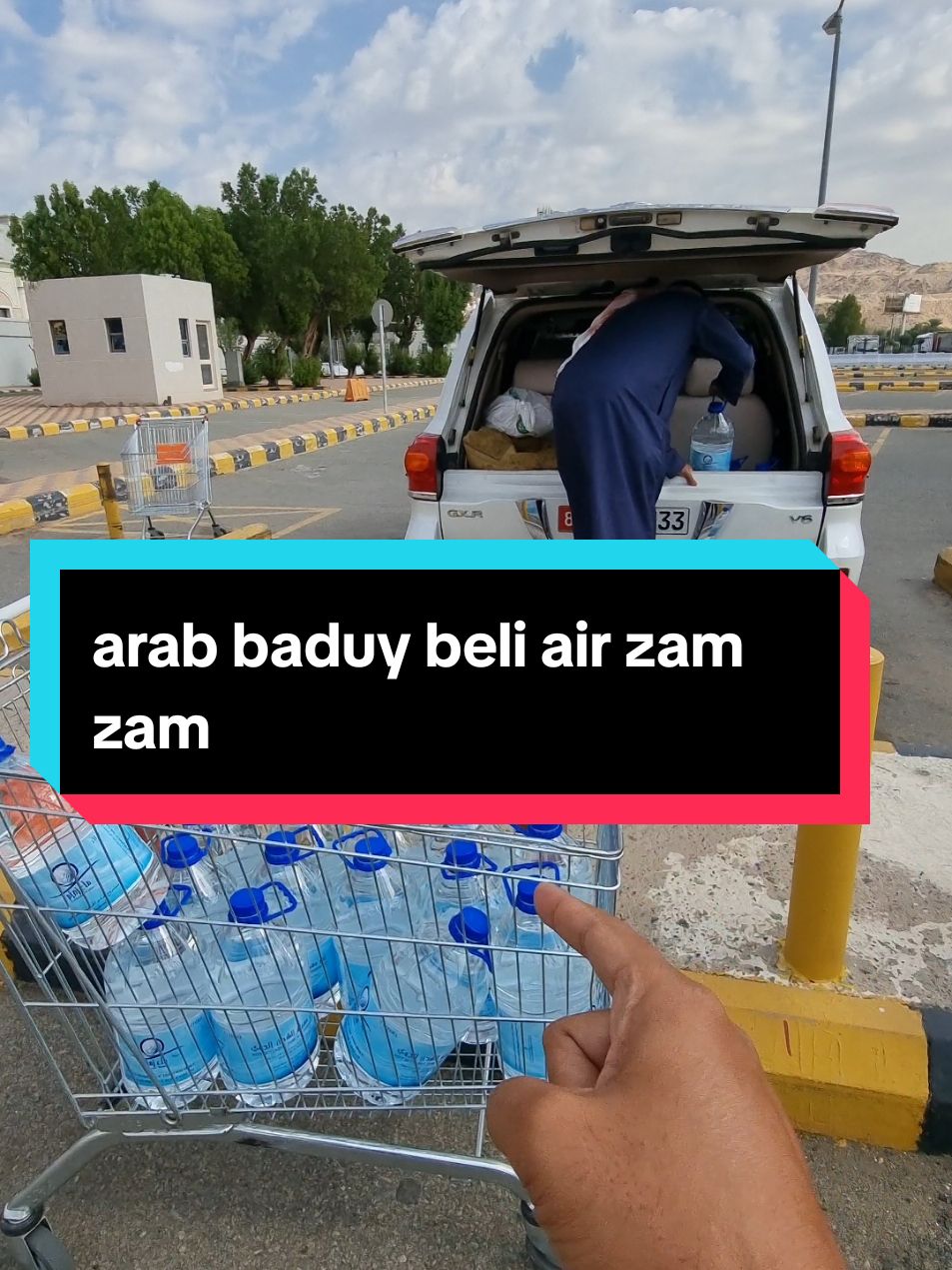 PERJUANGAN ORANG ARAB BELI AIR ZAM ZAM #fyp #makkah🕋 #Umroh2024 #haji2024 