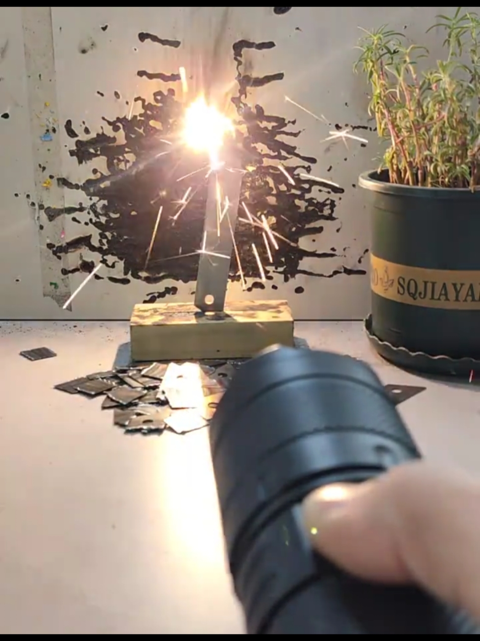 #ไฟเลเซอร์แรงสูง #ไฟเลเซอร์ #ไฟเลเซอร์แรงสูง #เลเซอร์แรงสูง 