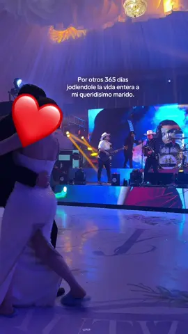 Traigo pantunflas que di en la fiesta antes de q empiecen 😩🤣 #fyp