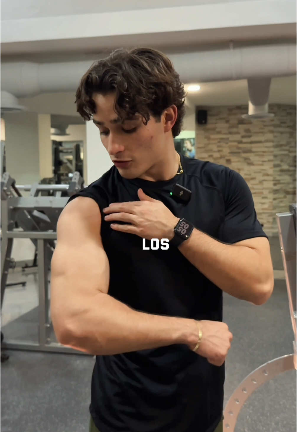 ¿Cómo tener hombros 3D?🦾🔥 Guarda estos 3 ejercicios para tu siguiente rutina matadora  #rutinagym #rutinabrazo #rutinahombro #rutinatricep #workout #gym #rutinaespalda #hombros3d
