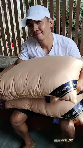 Mapapasarap tlaga tulog mo kapag ganito ang unan mo...  #buy1take1pillow #malambotnaunan #hotelpillow 